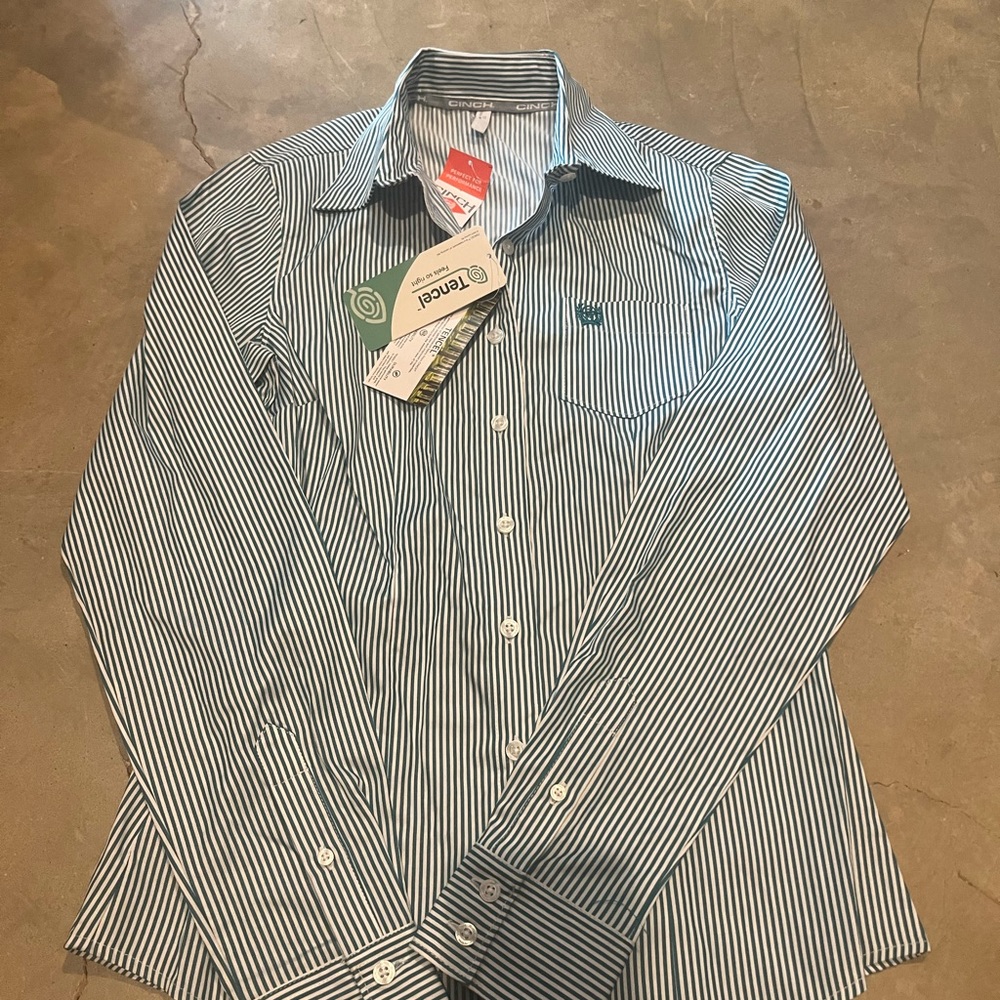 Womens XS Cinch Shirt